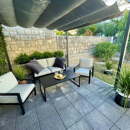 Lux Garden Luxury Appartement *